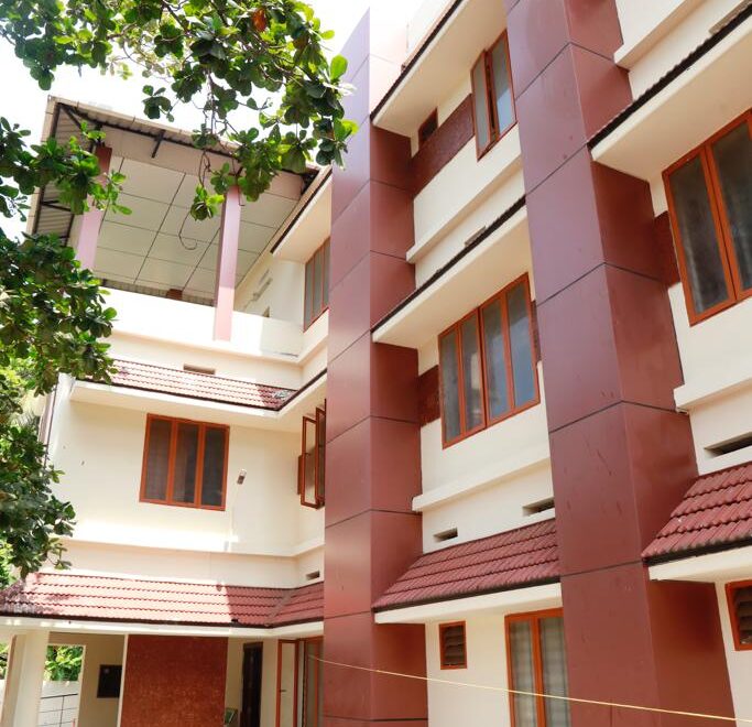 Discover She Homes: Women’s Only Hostel with Single Rooms and Dormitories in Kozhikode